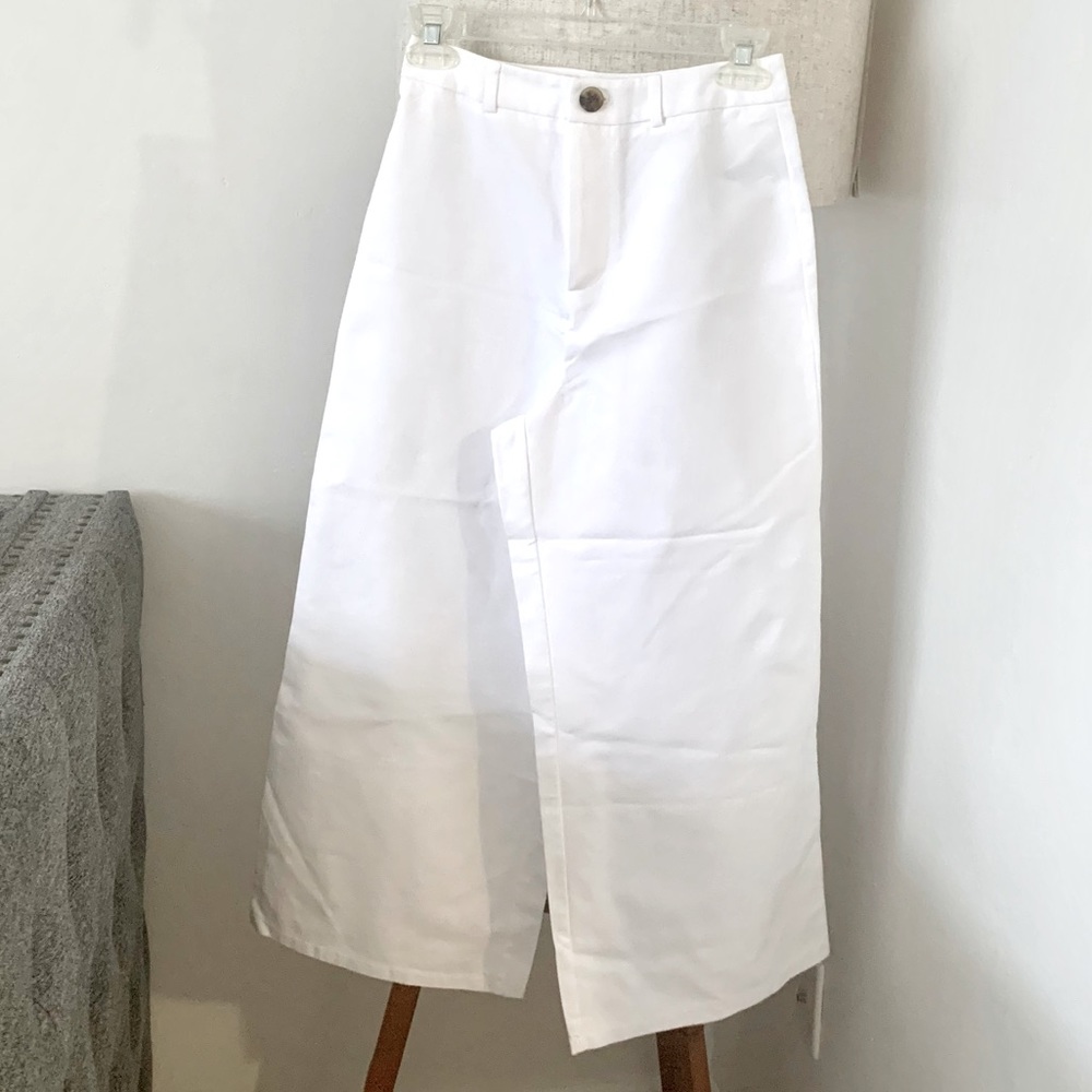 White Culottes / Wide Leg Capris Size S NWOT - Picture 2 of 6